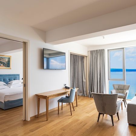 Hotel Miramare Crikvenica Luaran gambar Suite