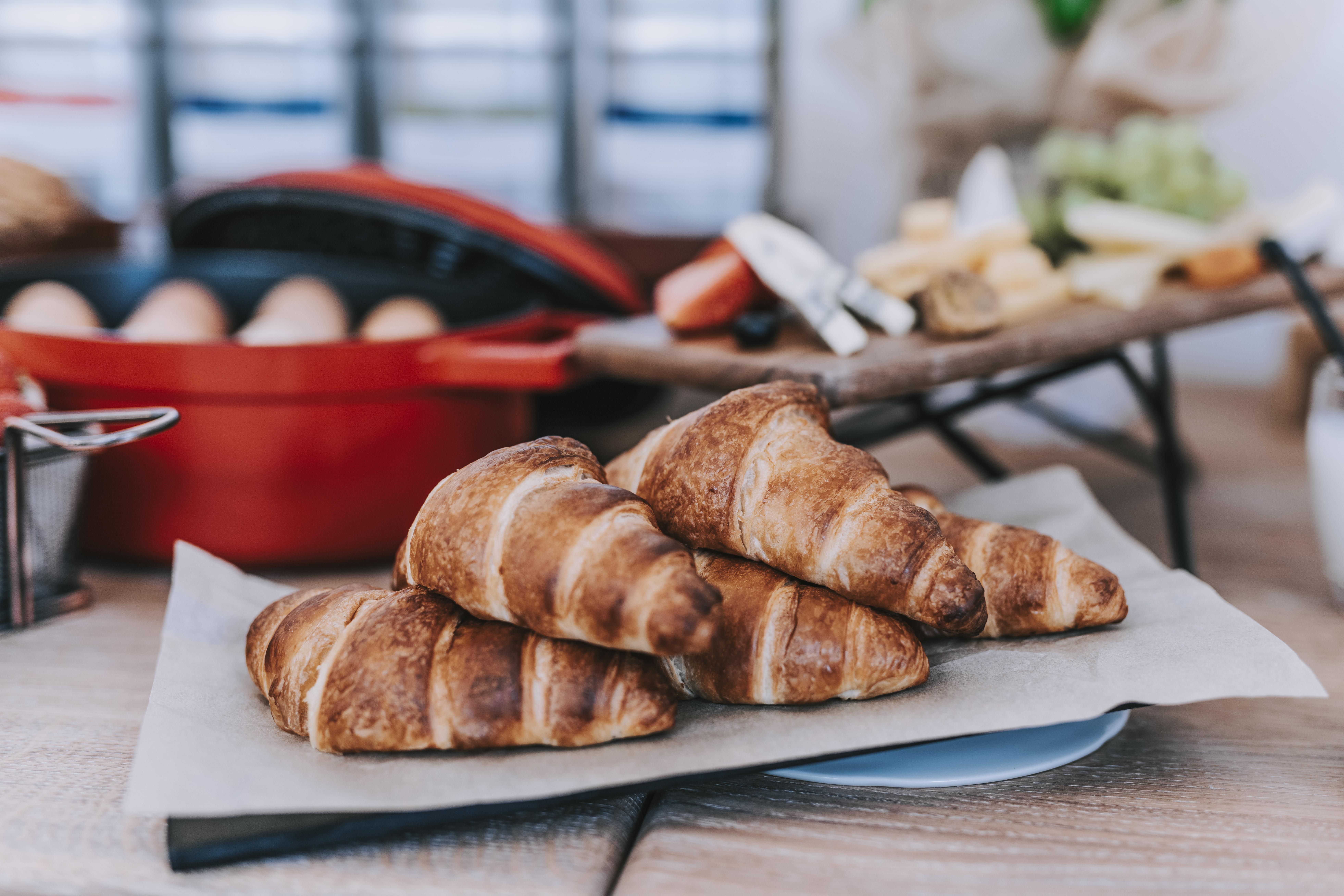 Hotel Miramare Crikvenica Luaran gambar Croissants