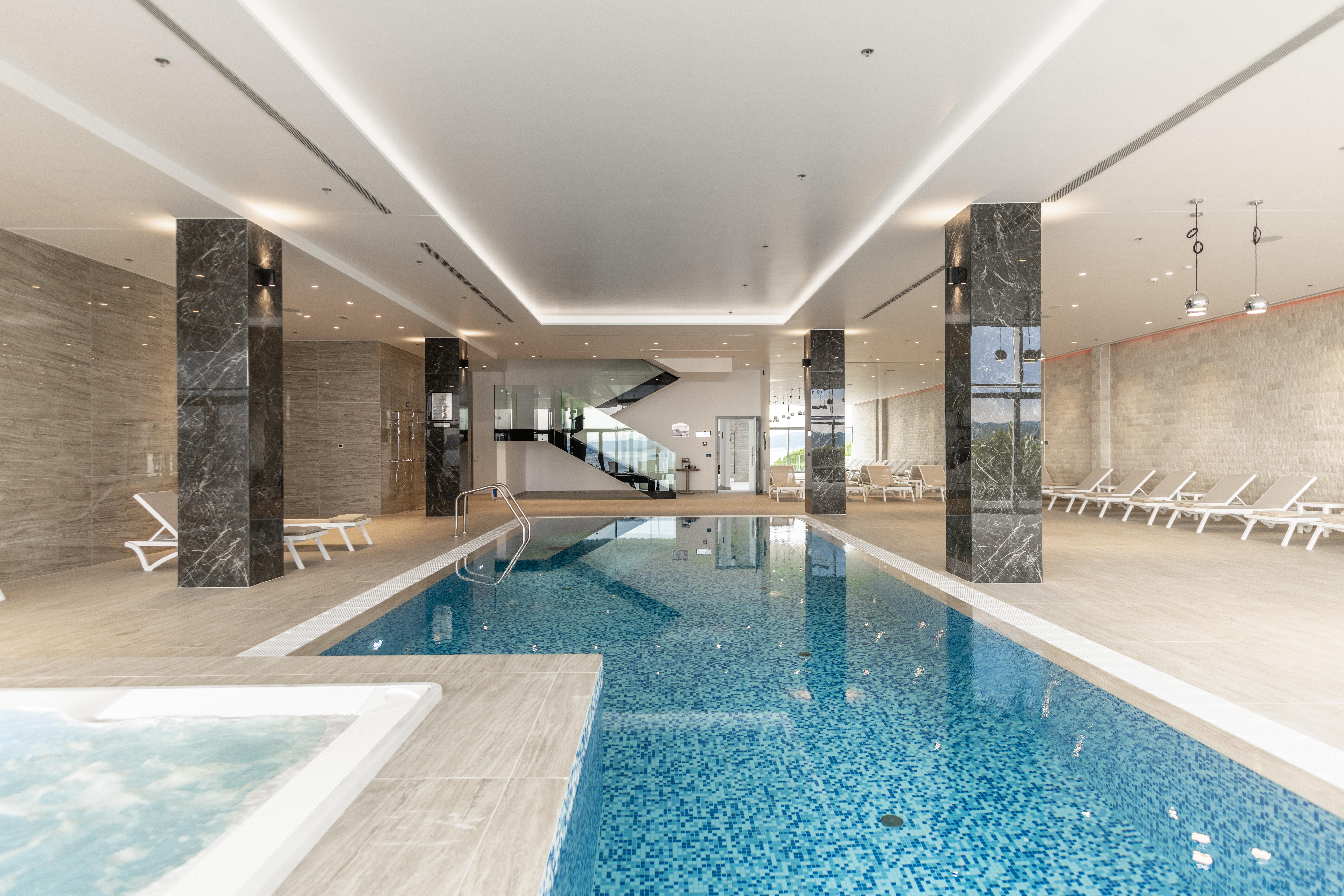 Hotel Miramare Crikvenica Luaran gambar The swimming pool at the hotel